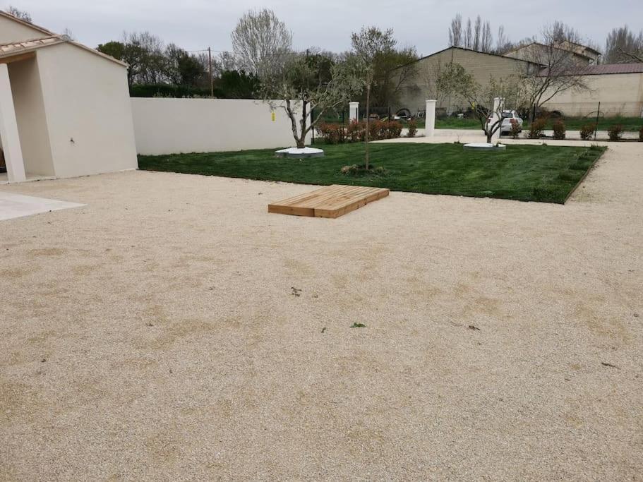 Maison En Campagne Hébergement de vacances Avignon